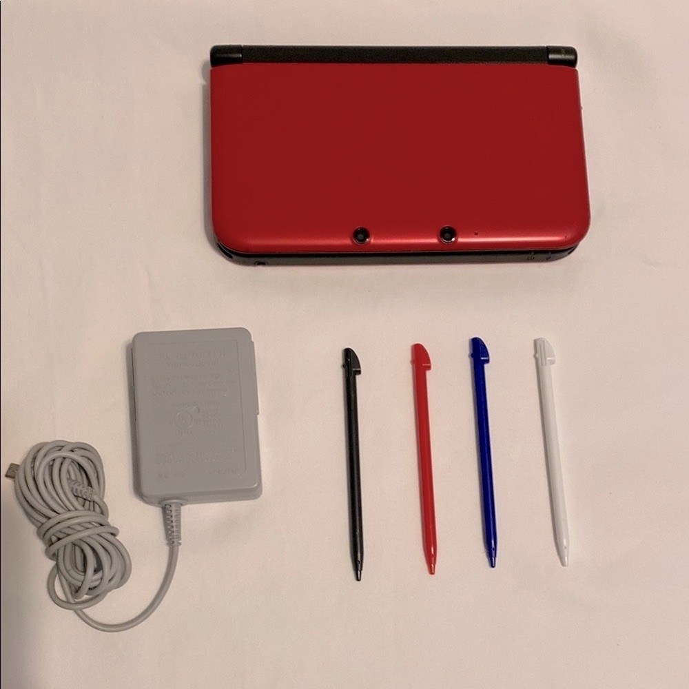 Nintendo 3DS XL, Red, Handheld Gaming Console with Stylus Set